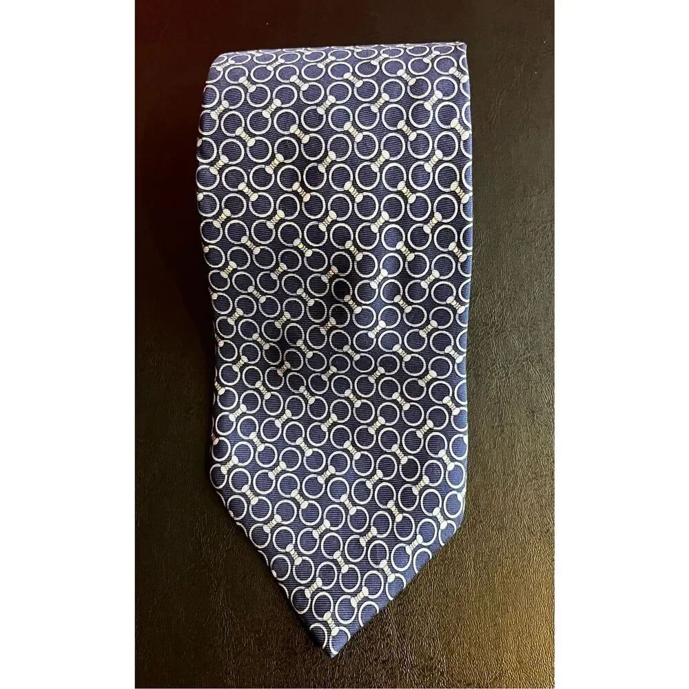 Brooks Brothers tie